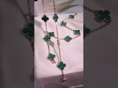 دستبند ونتج سفارشی جواهرات قاب‌بندی ونتج الحمرا، 5 نقش، طلای زرد 18 عیار