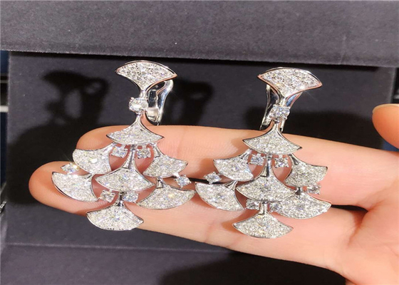  Divas' Dream 4.2ct 206 Diamonds 18kt White Gold Earrings