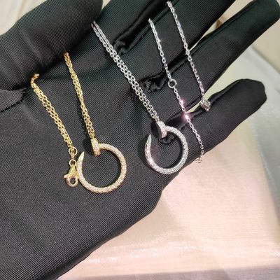 جواهرات الماس 18 عیار با وضوح بالا با سبک مدرن و تنظیم قاب بدون سنگ قیمتی الماس فلورسانس